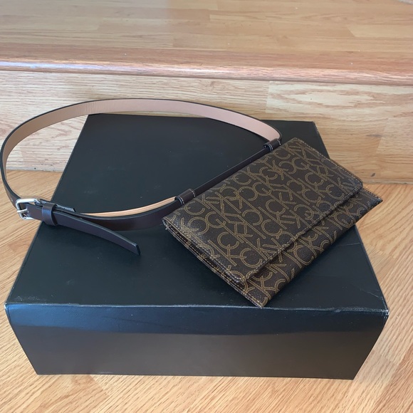 CALVIN KLEIN Belt Bag - Picture 3 of 14